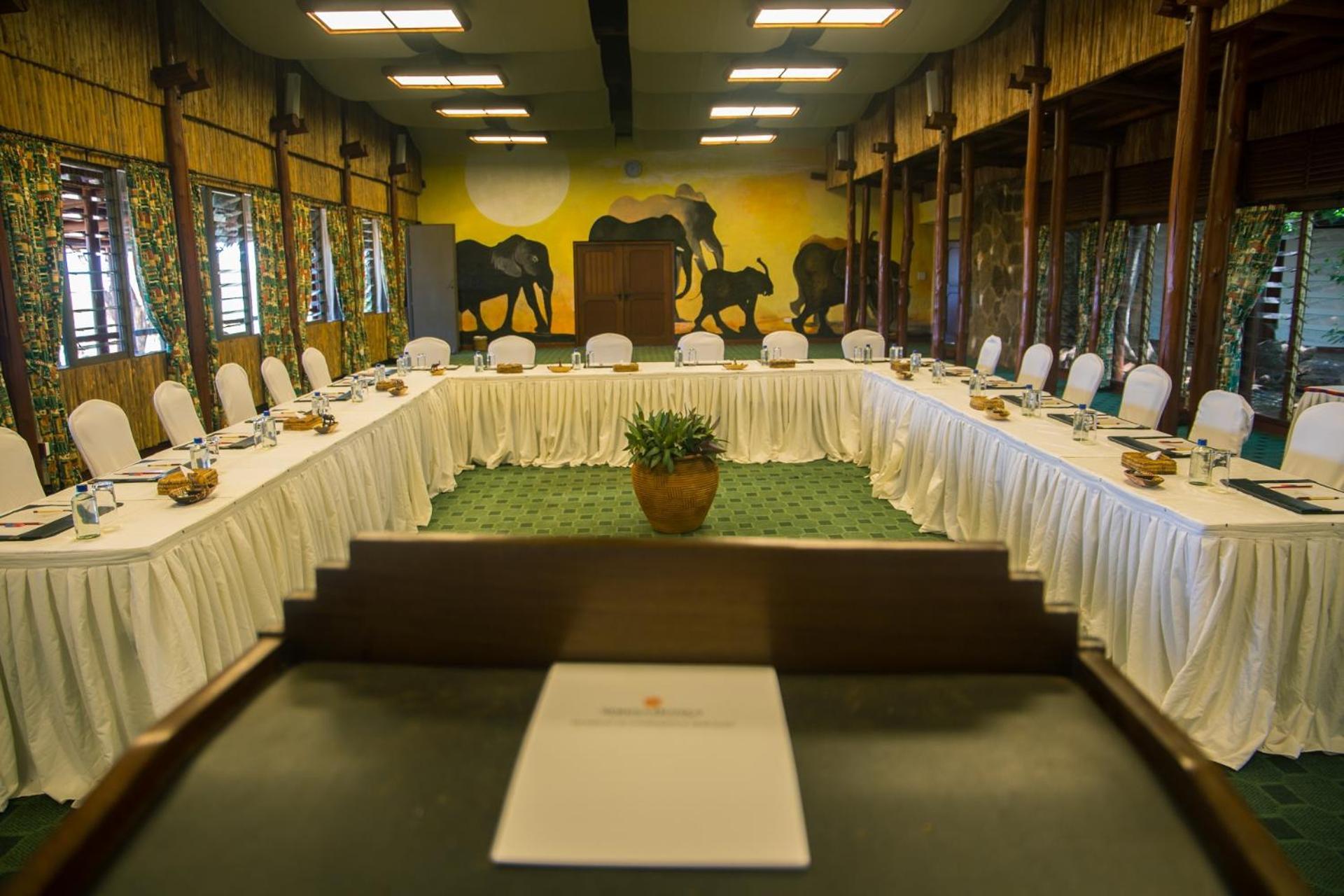 Tsavo Kilaguni Serena Safari Lodge מראה חיצוני תמונה