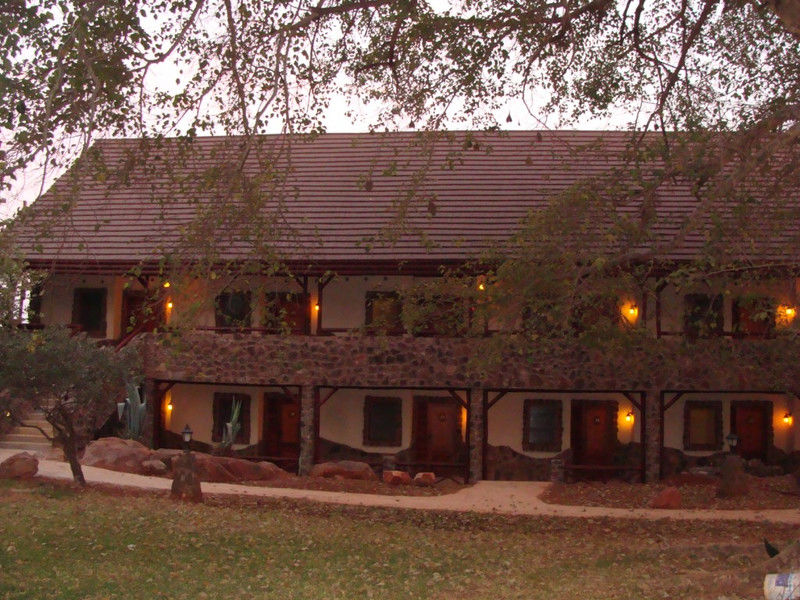 Tsavo Kilaguni Serena Safari Lodge מראה חיצוני תמונה