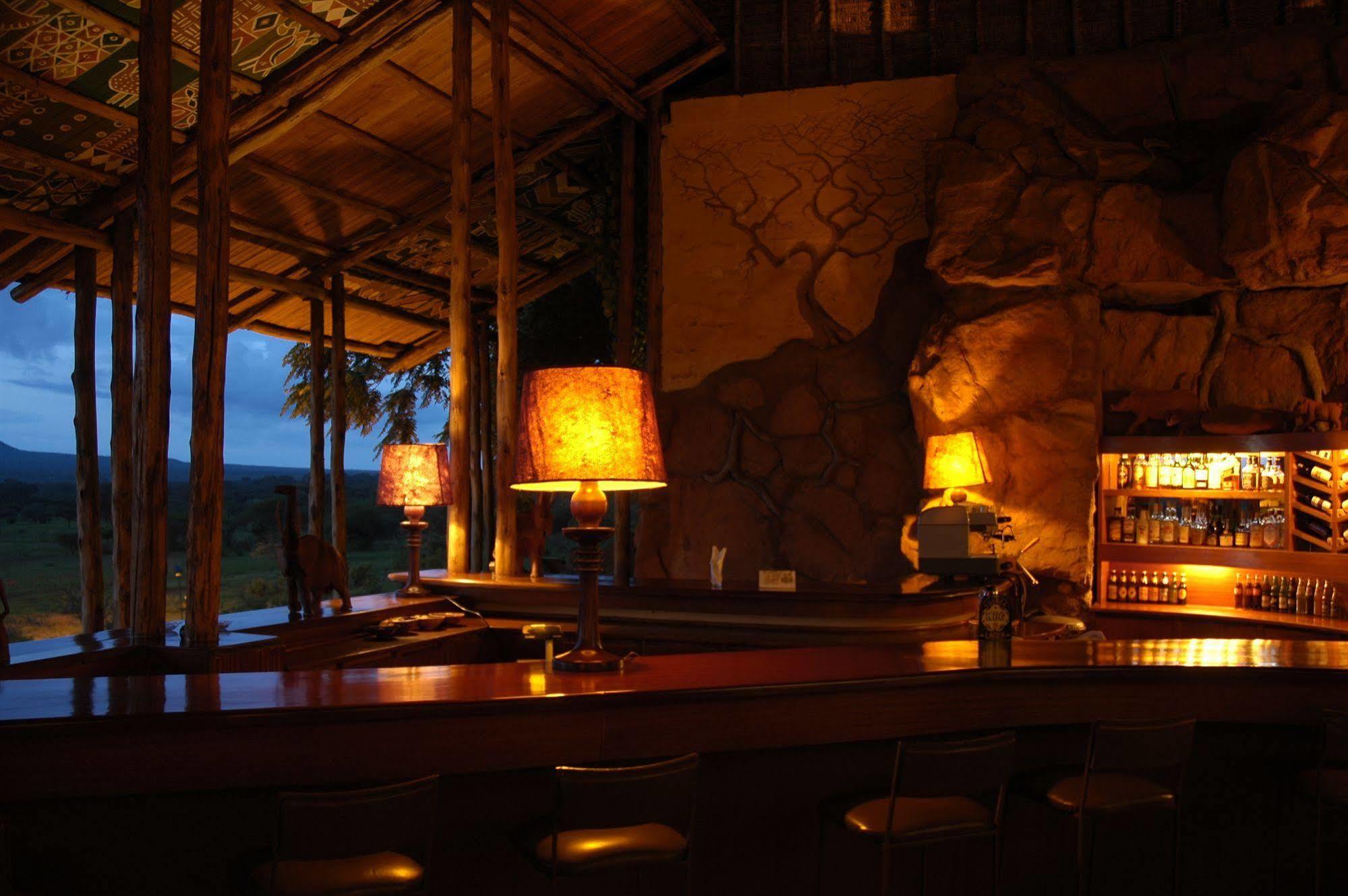 Tsavo Kilaguni Serena Safari Lodge מראה חיצוני תמונה